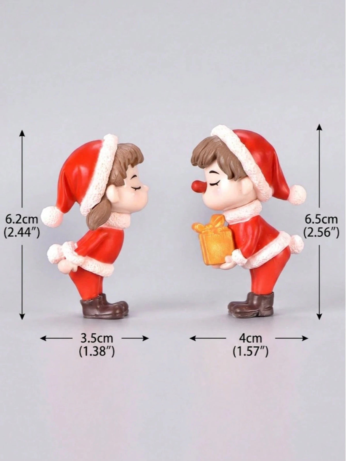 2Pcs Christmas Couple Figurines, Holiday Desktop and Car Decor, Christmas Couple/Friend Stocking Stuffer Gift, Christmas Couple Gift, Cozy Mini Home Decor Micro Landscape Ornament, Creative Desktop Decoration, Gift, Christmas Decoration