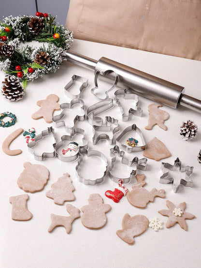 12Pcs Fun-Shaped Christmas Theme Cookie Cutter Set, Household 430 Stainless Steel Candy Molds, Complete Set of Kitchen Bakeware Accessories Christmas Party Favors Christmas Party Supplies Christmas Party Merry Christmas Eve Christmas Pajamas Christmas Decor